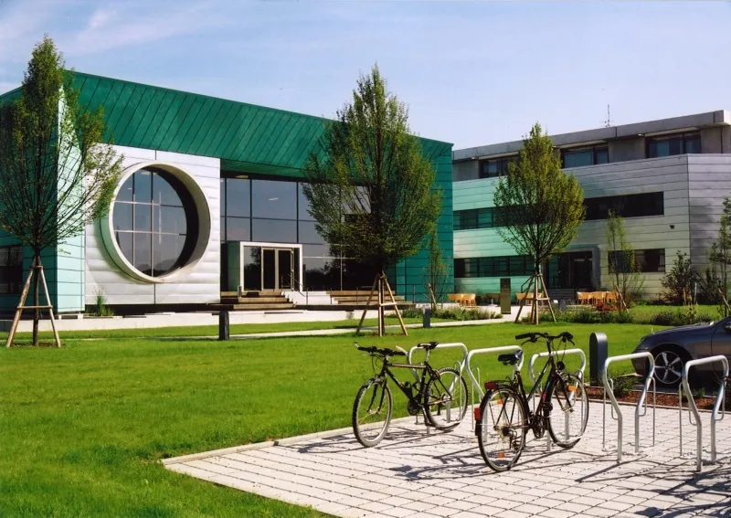 Fleischhacker Firmengelände – Garten-, Landschafts- und Sportplatzbau Würzburg